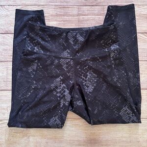 Old Navy Snake print leggings